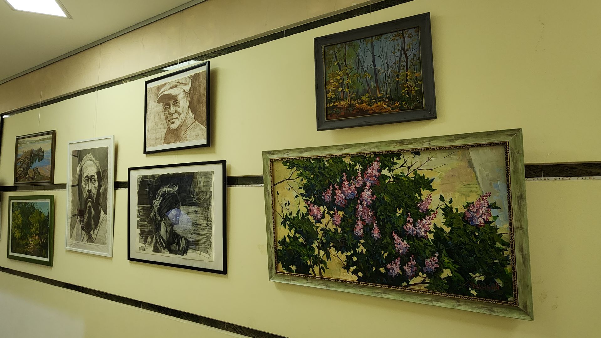 вертикалки, художественная выставка, пушкино, педагог-художник, живопись, графика, портрет, пейзаж, экспозиция,