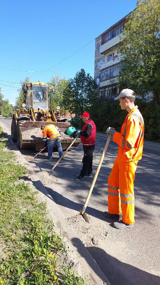 уборка дорог, серпухов, комбинат благоустройства, дорожный смет, благоустройство,