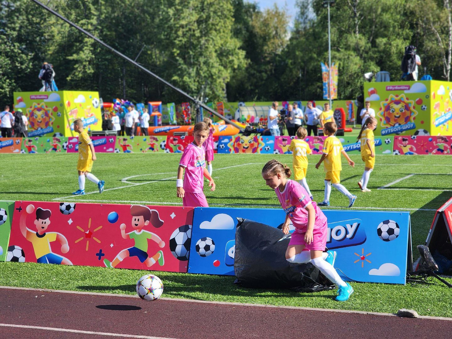 дубна, спорт, футбол, футбол шоу,