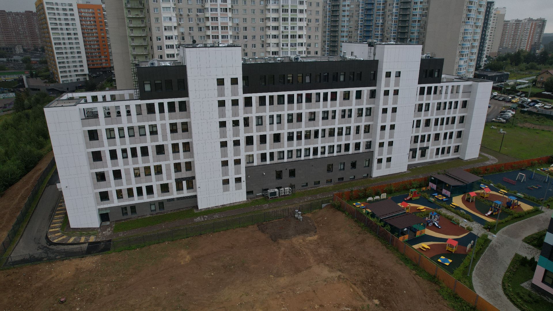 видео с коптера, поликлиника в видном, новая поликлиника, медицина видное,