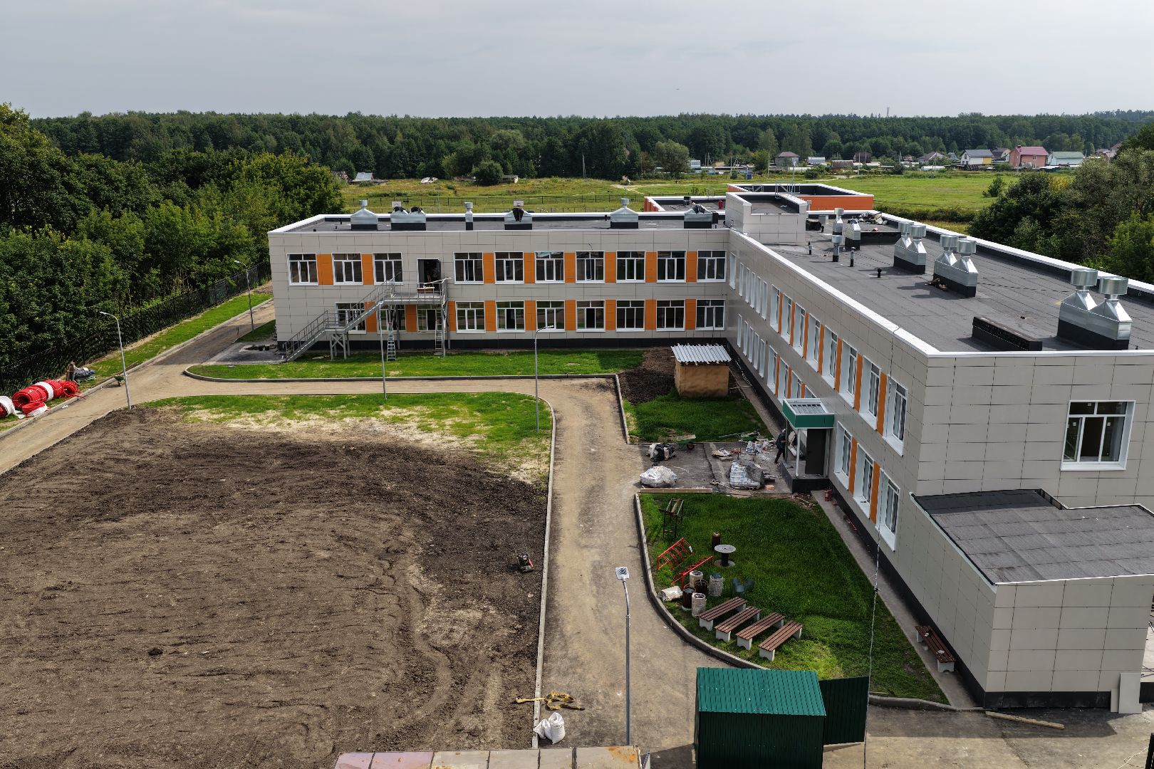 видео с коптера, школа малая дубна,