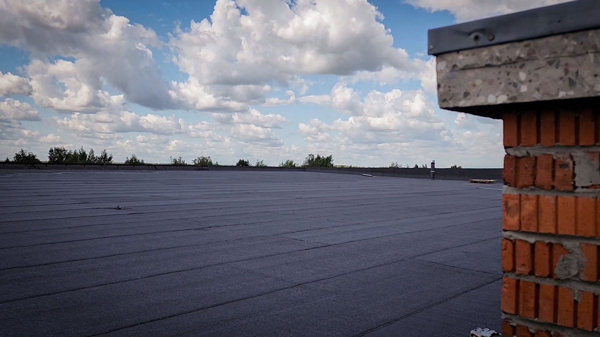 бронницы, ремонт кровли гимназии в бронницах, гимназия имени пушкина,  подготовка гимназии к новому учебному году ,