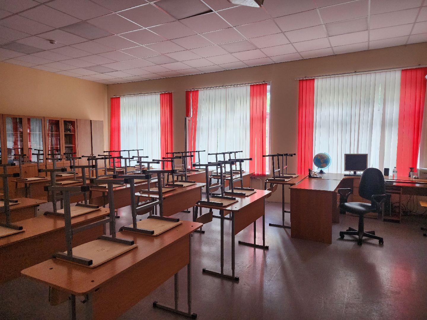 красноармейск, городской округ пушкинский, подготовка к 1 сентября, новые учебники,