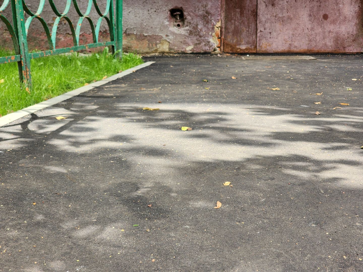 королёв, благоустройство , новые асфальт на толстого,