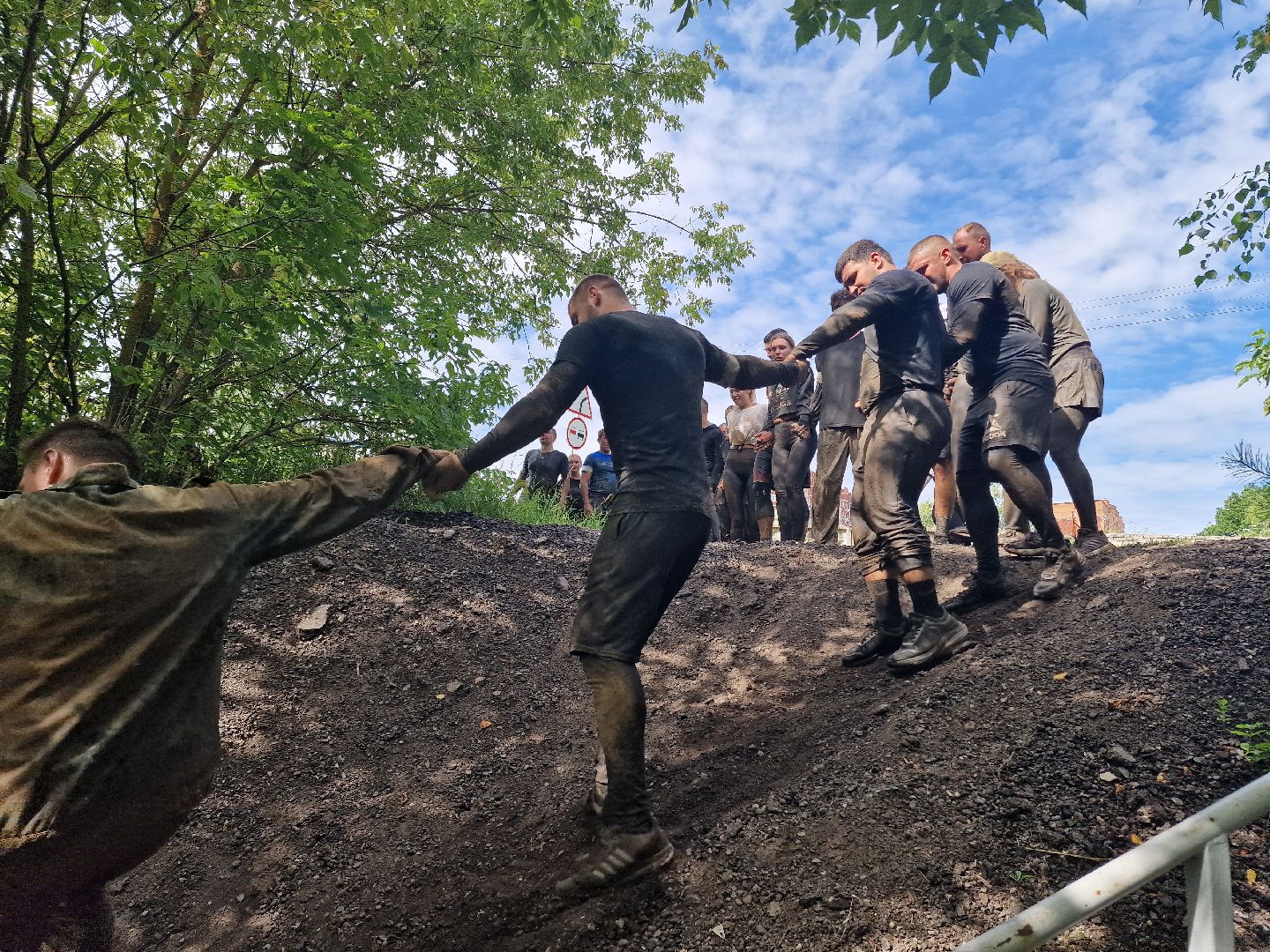 марш троянцев балашиха,