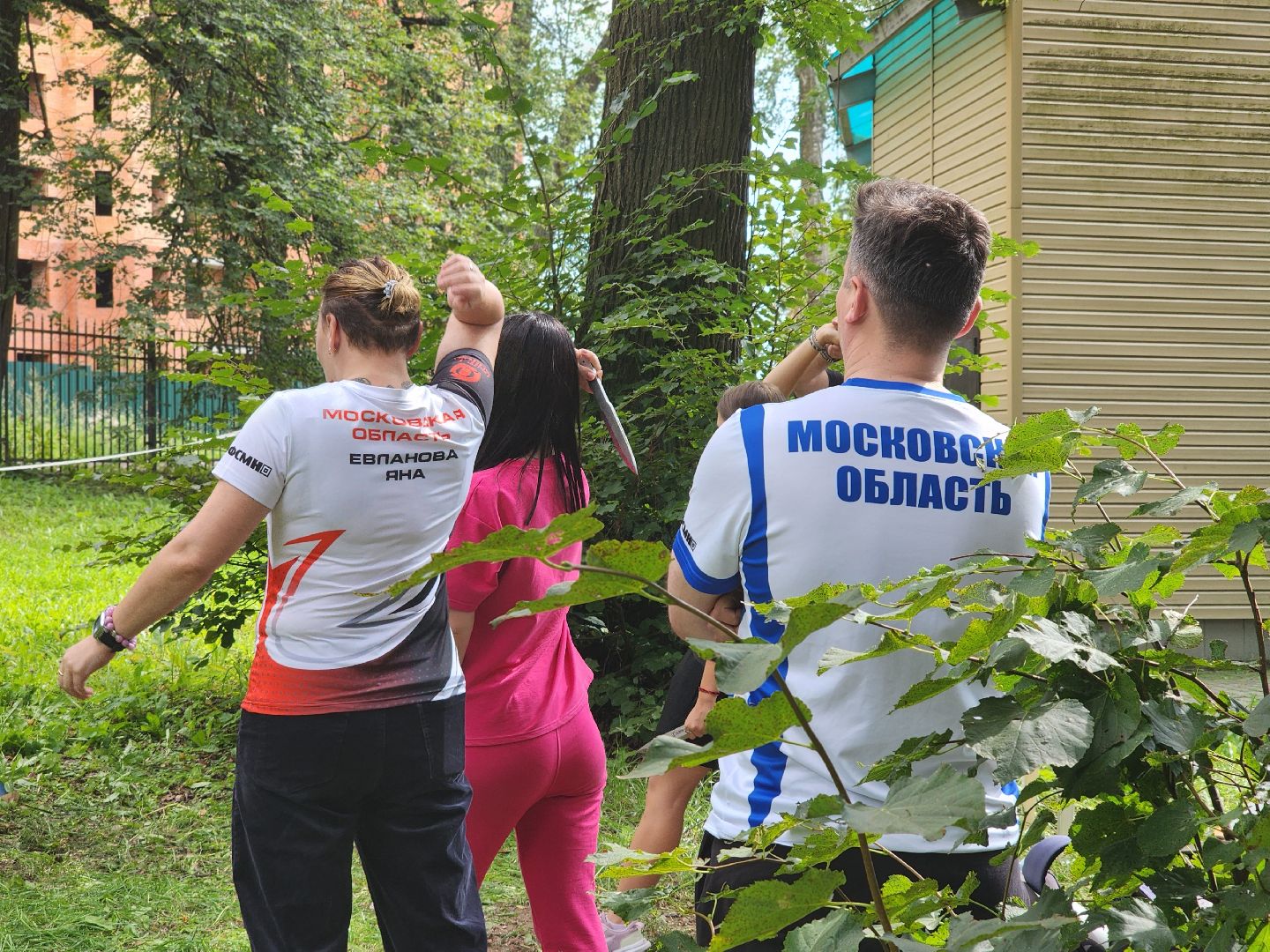 сергиев посад, парк скитские пруды, день физкультурника, волейбол, метание ножа, сергиево-посадский городской округ,