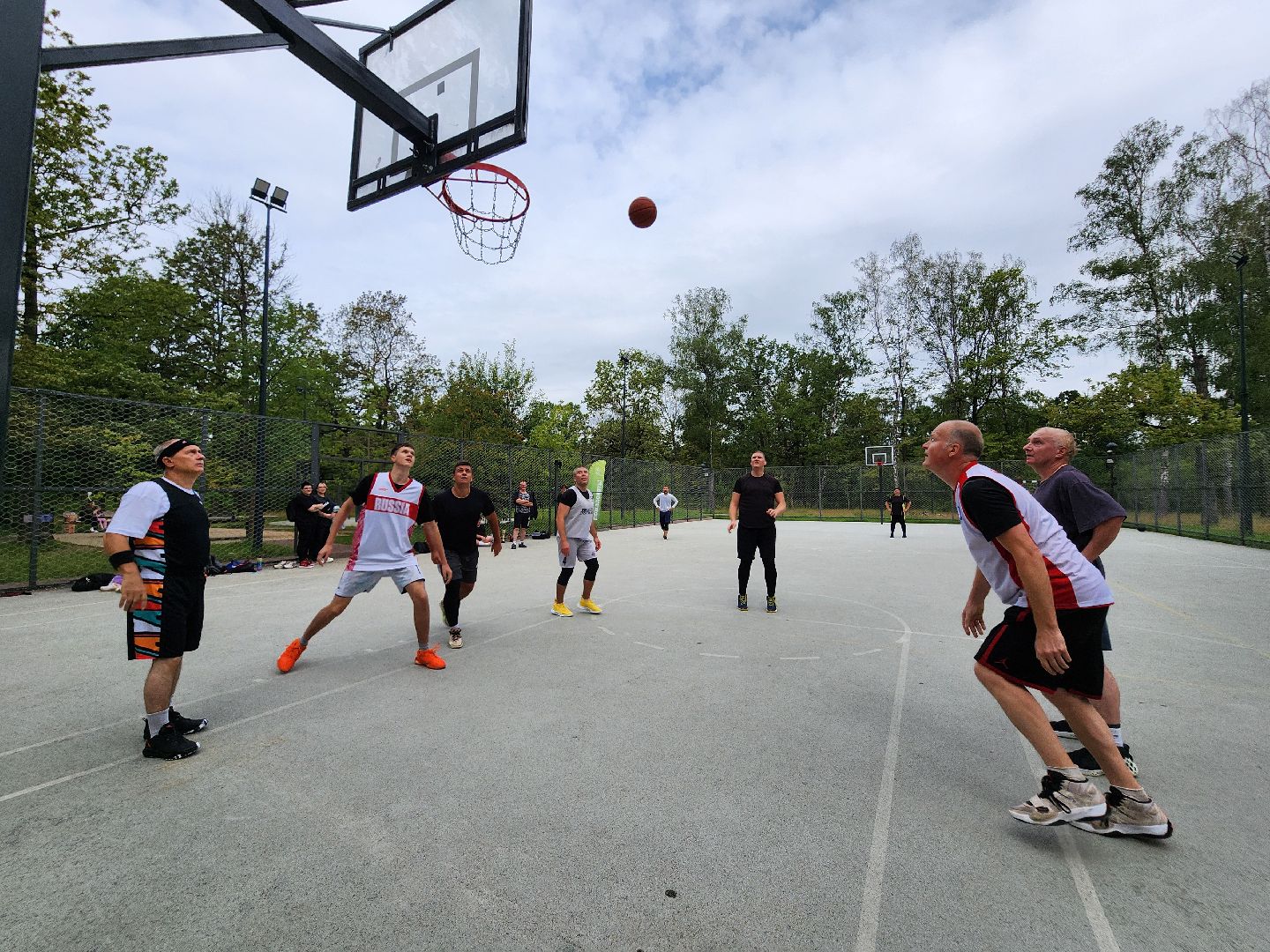 фрязино, день физкультурника, турнир по баскетболу, ветераны спорта,