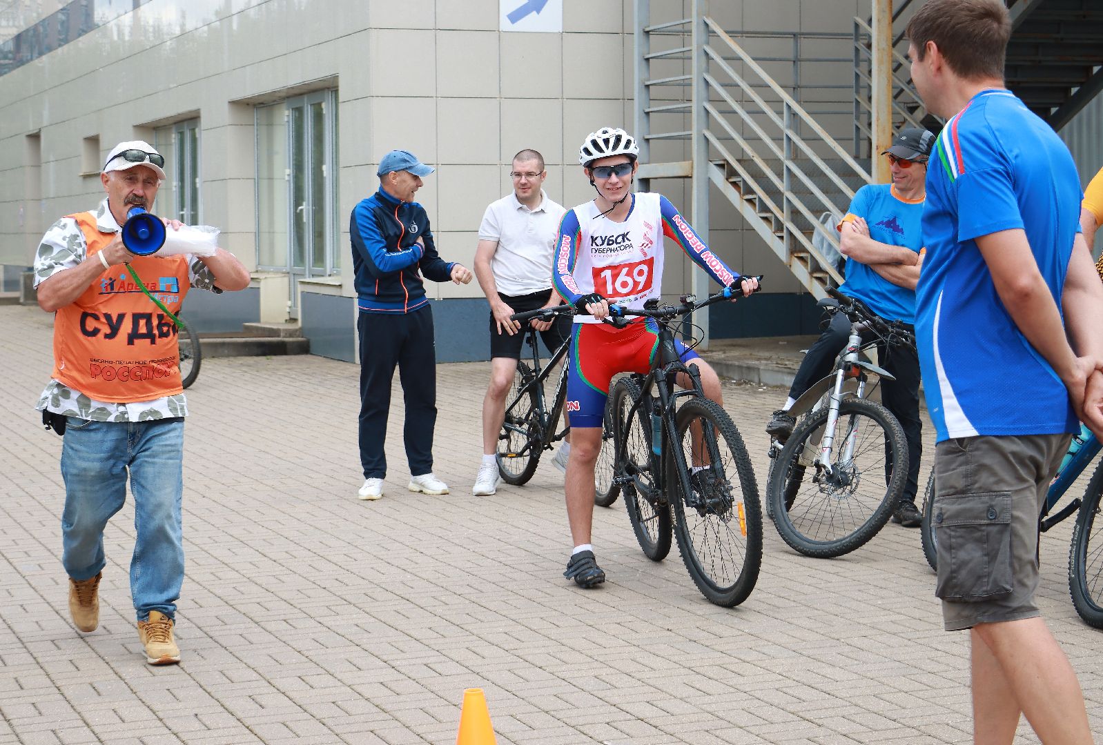 истра, волейбол, день физкультурника,