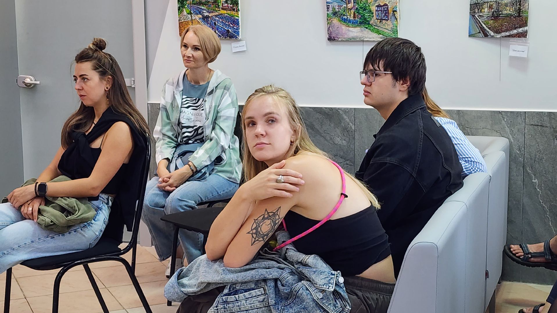 истра, библиотека, вернисаж,