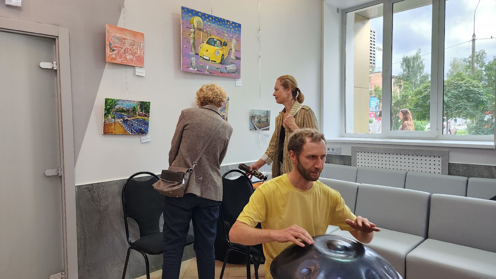 истра, библиотека, вернисаж,