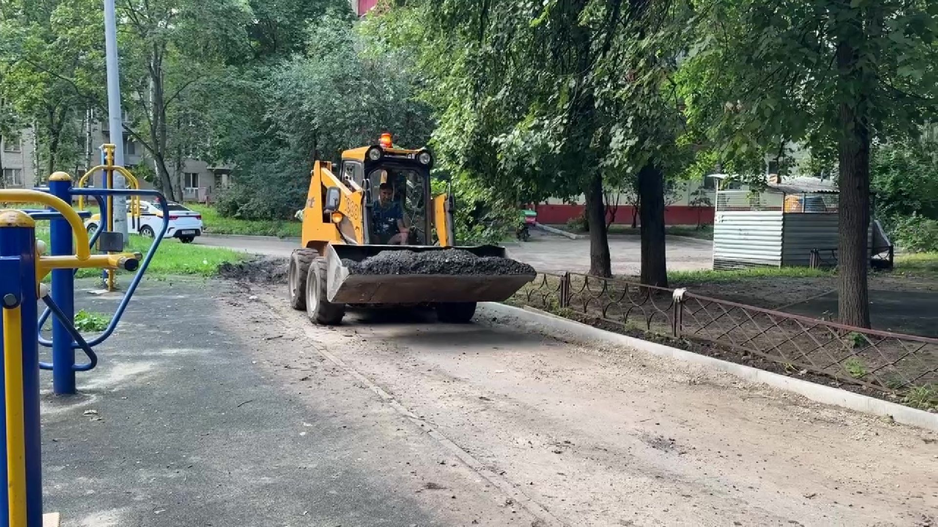Реутов, благоуствойство, дворовая территория, бордюры, парковки, проезд спецтехники,