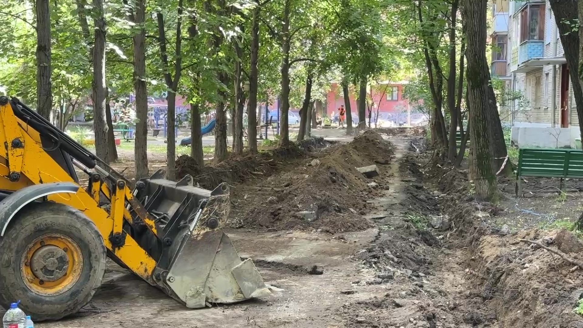 Реутов, благоуствойство, дворовая территория, бордюры, парковки, проезд спецтехники,