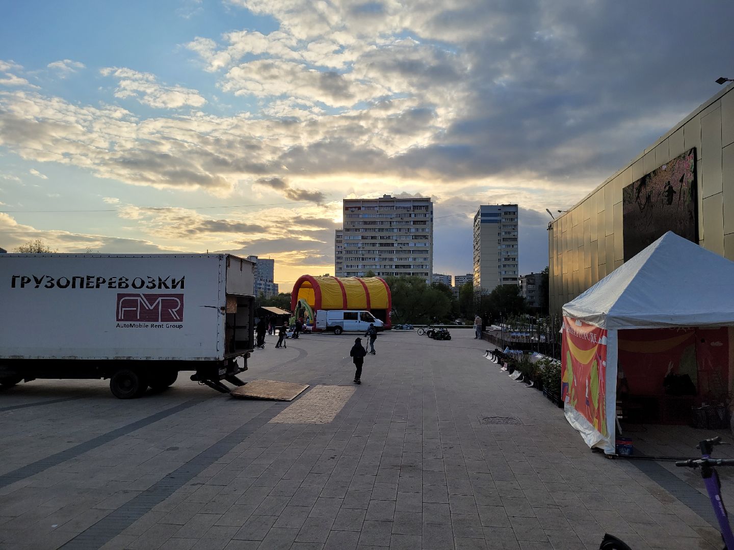 дети; аттракционы; лето; проект; видное