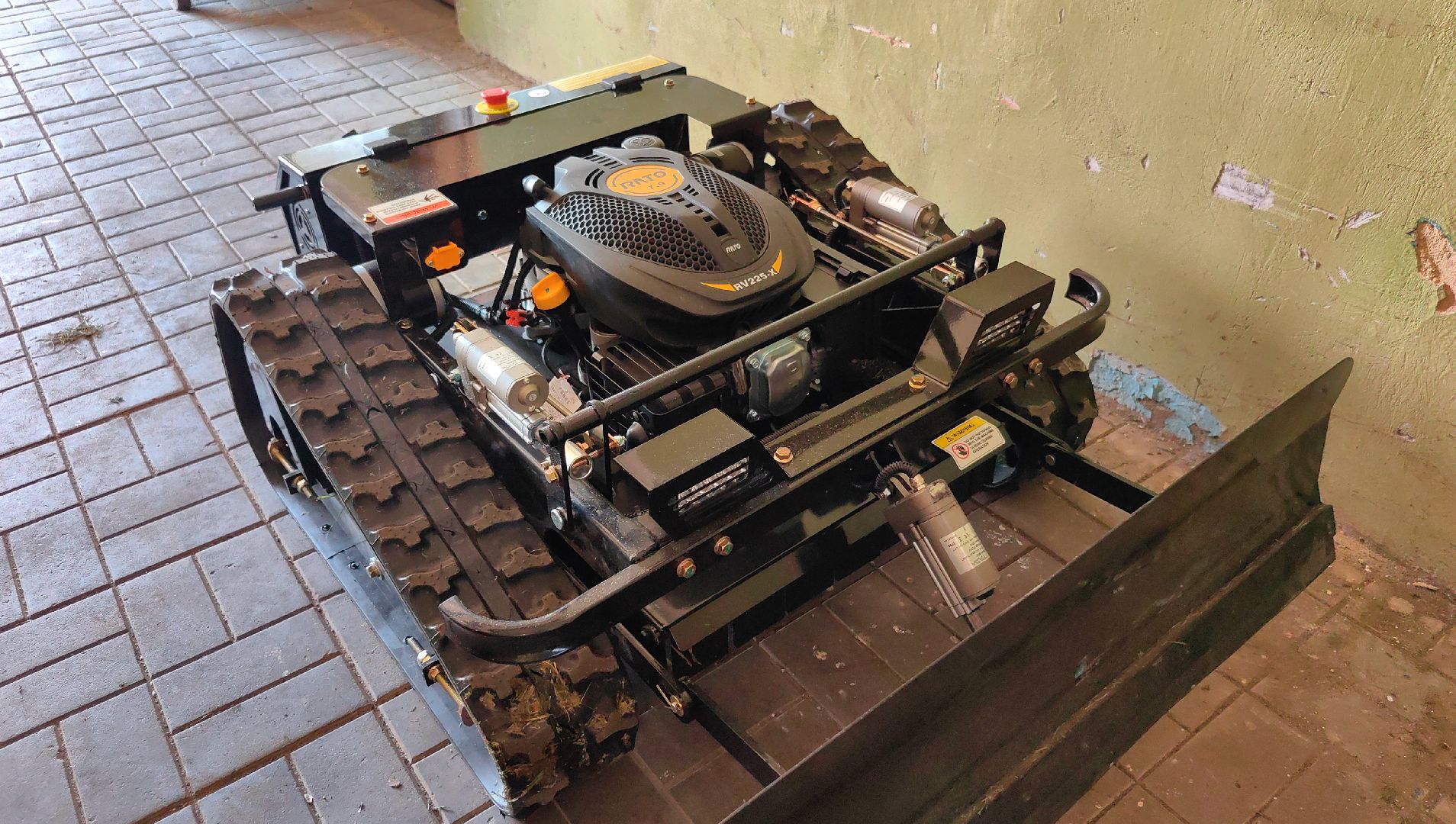 газон, косилка, робот, водоканал,