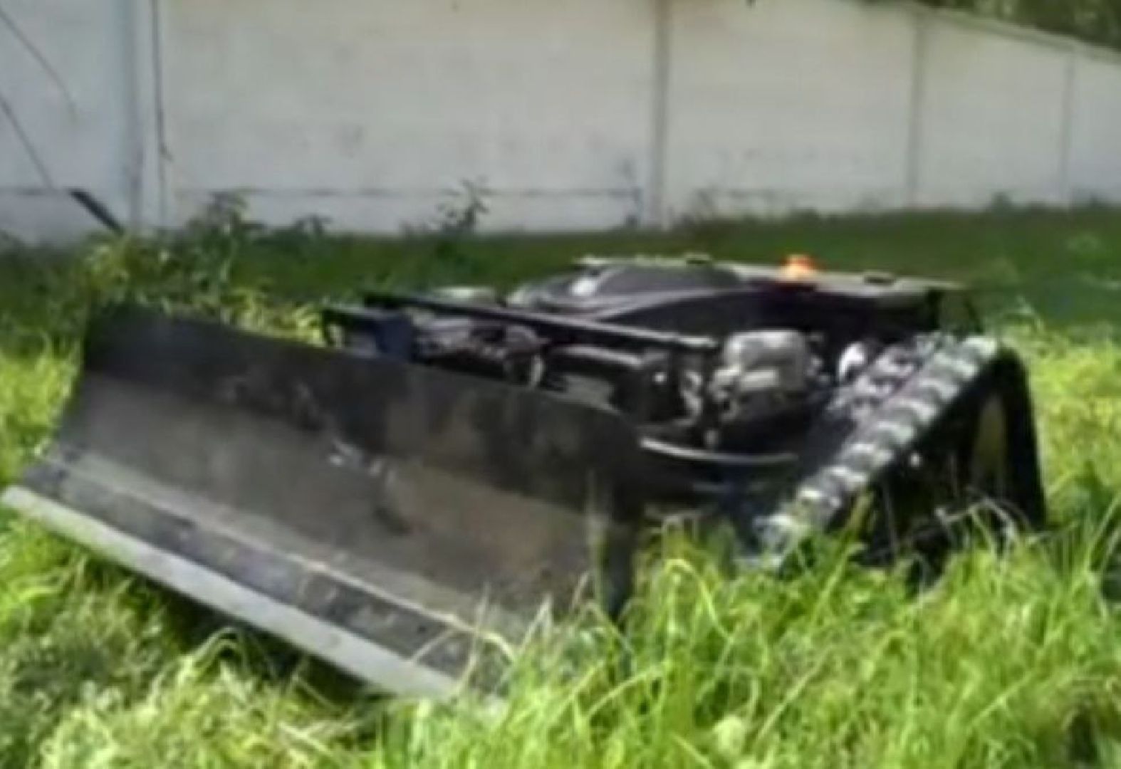 газон, косилка, робот, водоканал,