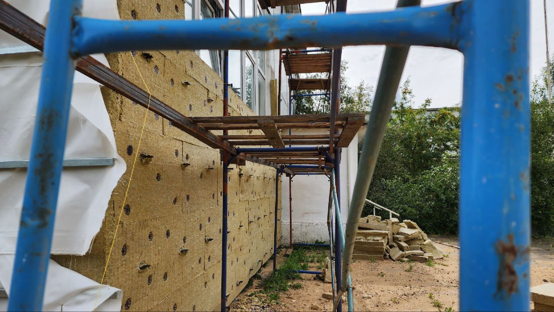 Дмитров, Внуковская школа, Утепление фасада, Минстрой, Минобразования,