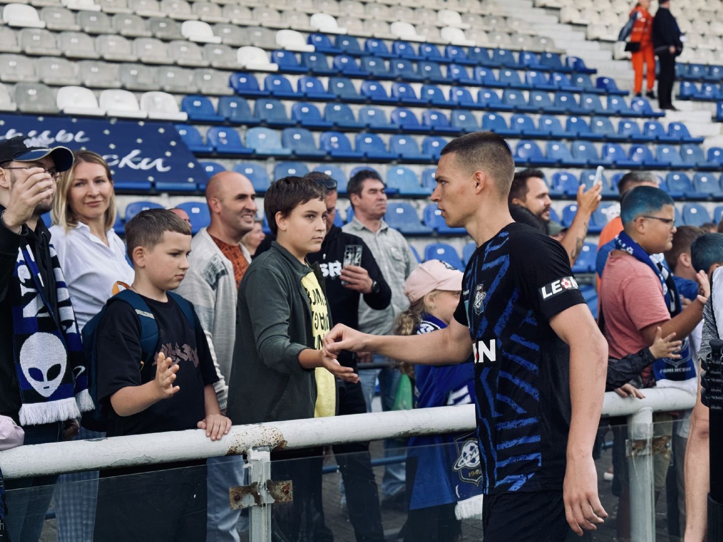 раменское, леон сатурн, раменский сатурн, футбол,