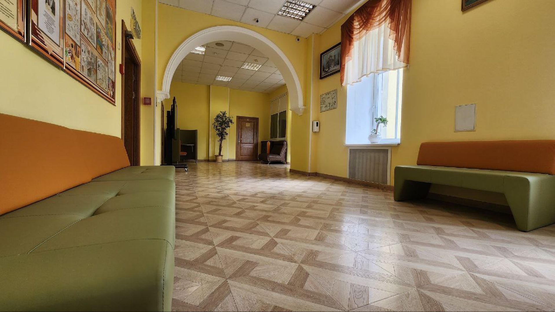 Дмитров, Гимназия Логос, Ремонт школы, Минобразования,