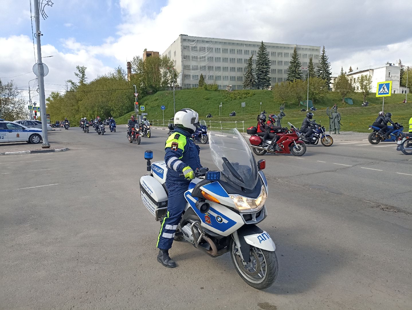 Серпухов, Подмосковье, мотоциклы, байкеры, открытие сезона, подросток