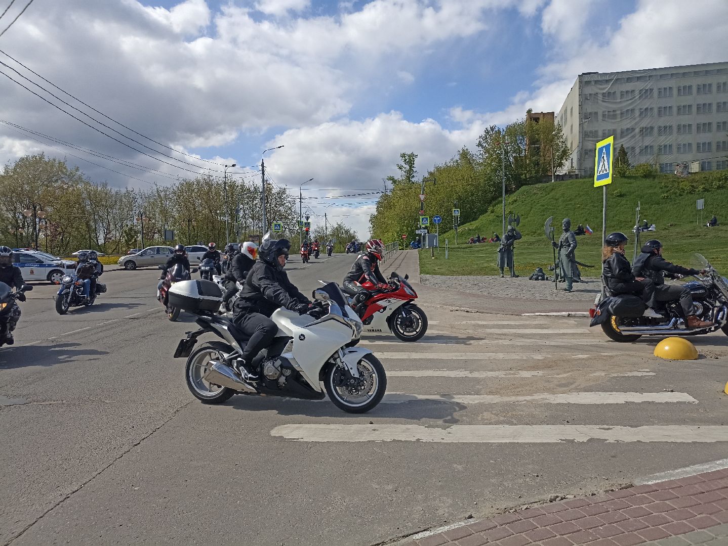 Серпухов, Подмосковье, мотоциклы, байкеры, открытие сезона, подросток