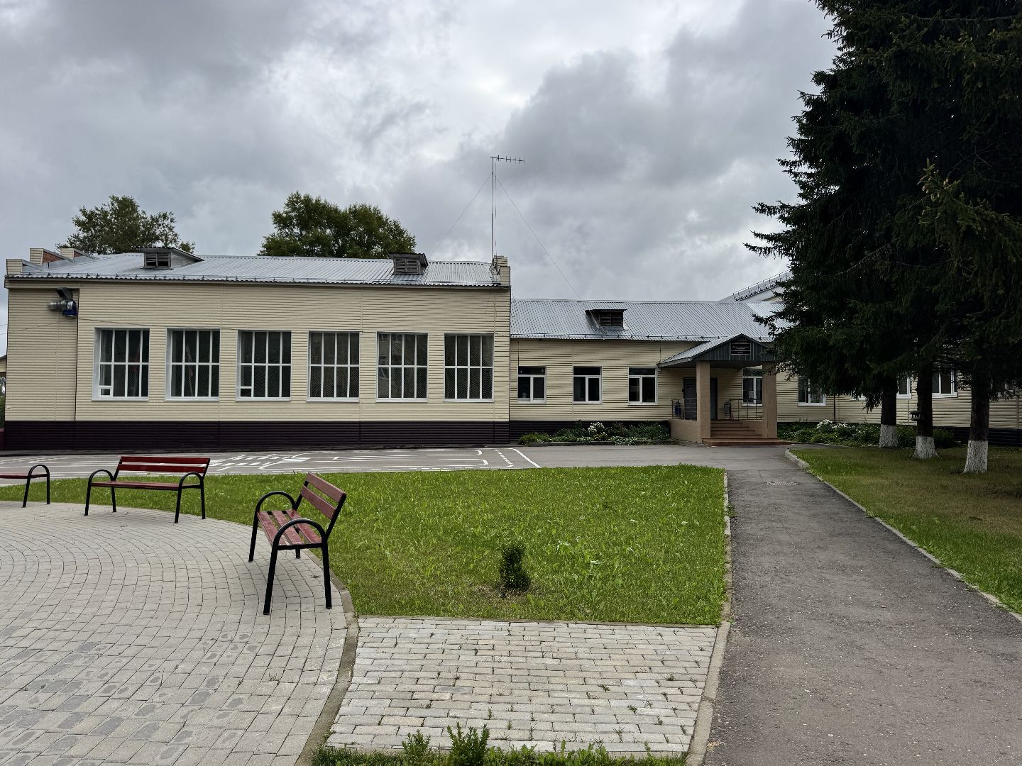 шаховская,  новый учебный год, 1 сентября, подготовка школ, подготовка школы к учебному году,