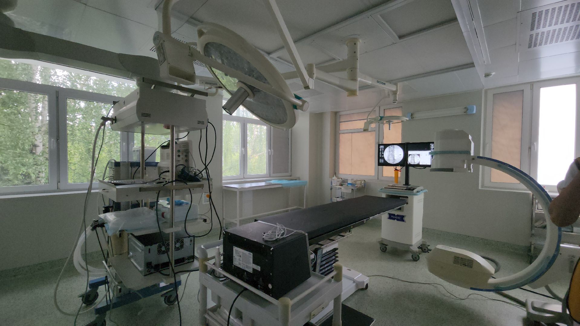 операционная, новое оборудование, медицина, красногорск,