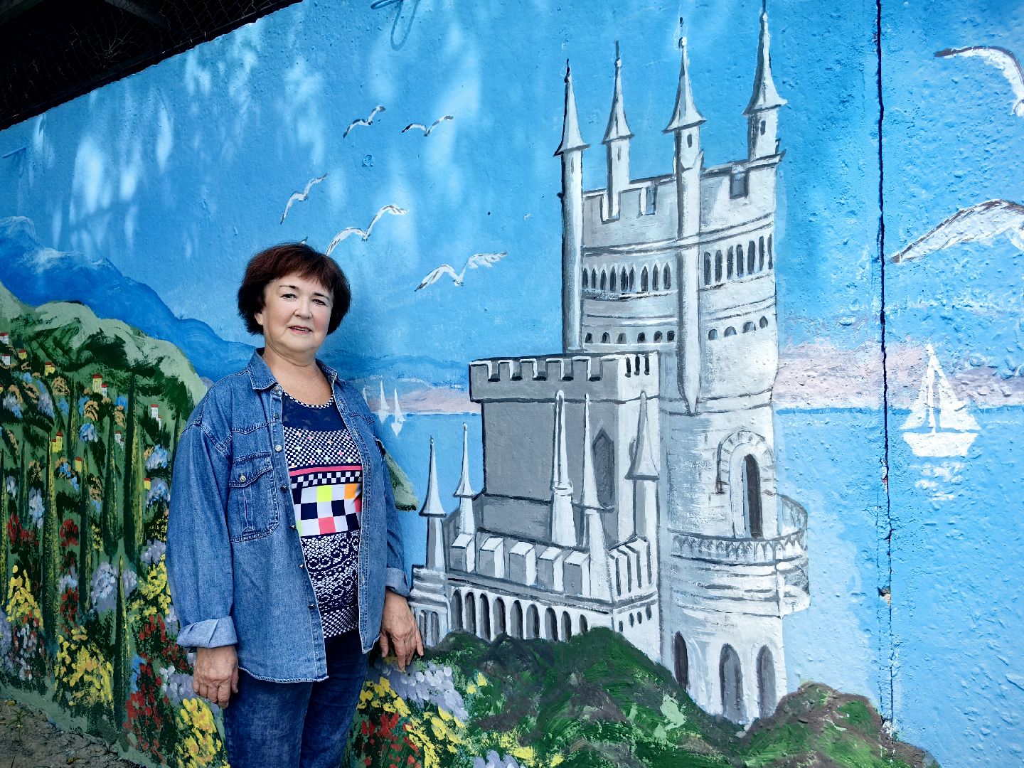 пруд, роспись, парусник, корабль, крым, триколор, художница,