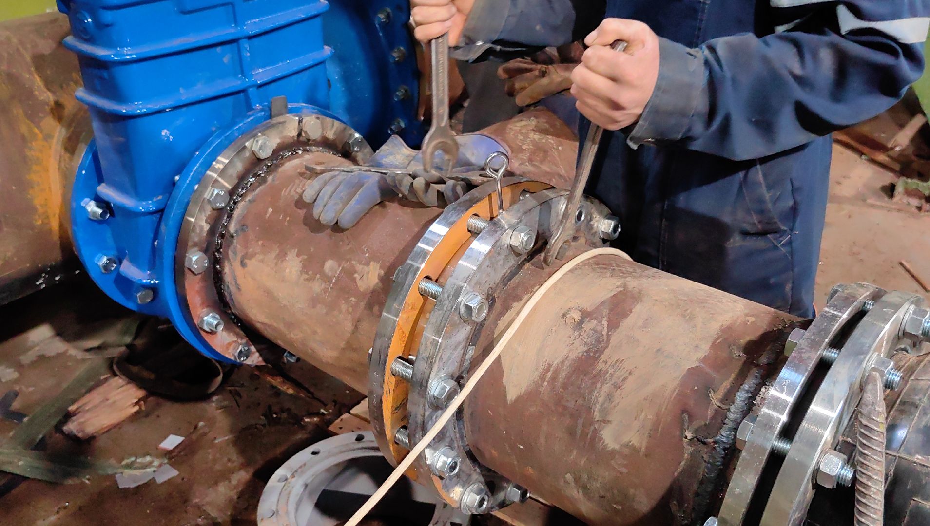 насос, станция, реконструкция , трубопровод, сварщик, коллектор,