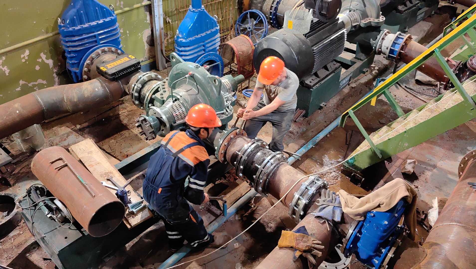 насос, станция, реконструкция , трубопровод, сварщик, коллектор,
