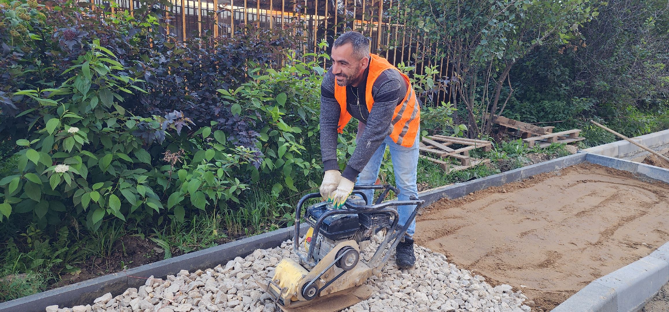 Благоустройство , Супонево , Звенигород , Придомовые тротуары и дороги , Комфортная среда ,