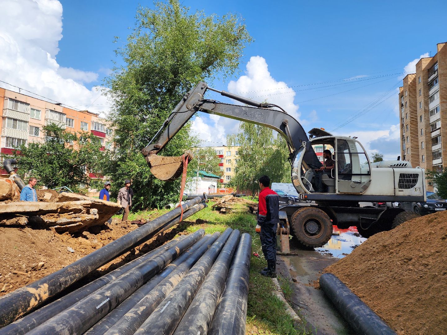 чехов, вишневый бульвар, капремонт теплотрассы, замена труб отопления и ГВС, подготовка к отопительному сезону, уникальная изоляция труб, госпрограмма московской области, развитие инженерной инфраструктуры,губернатор подмосковья,