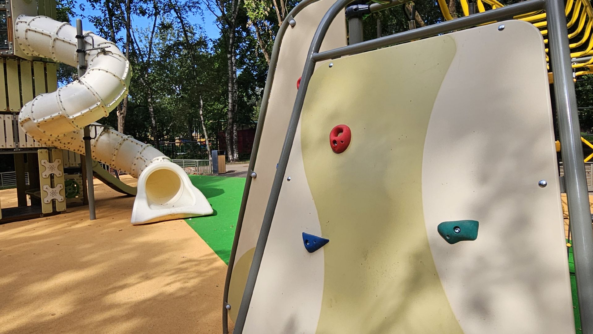 детство, губернаторская детская площадка, жуковский,