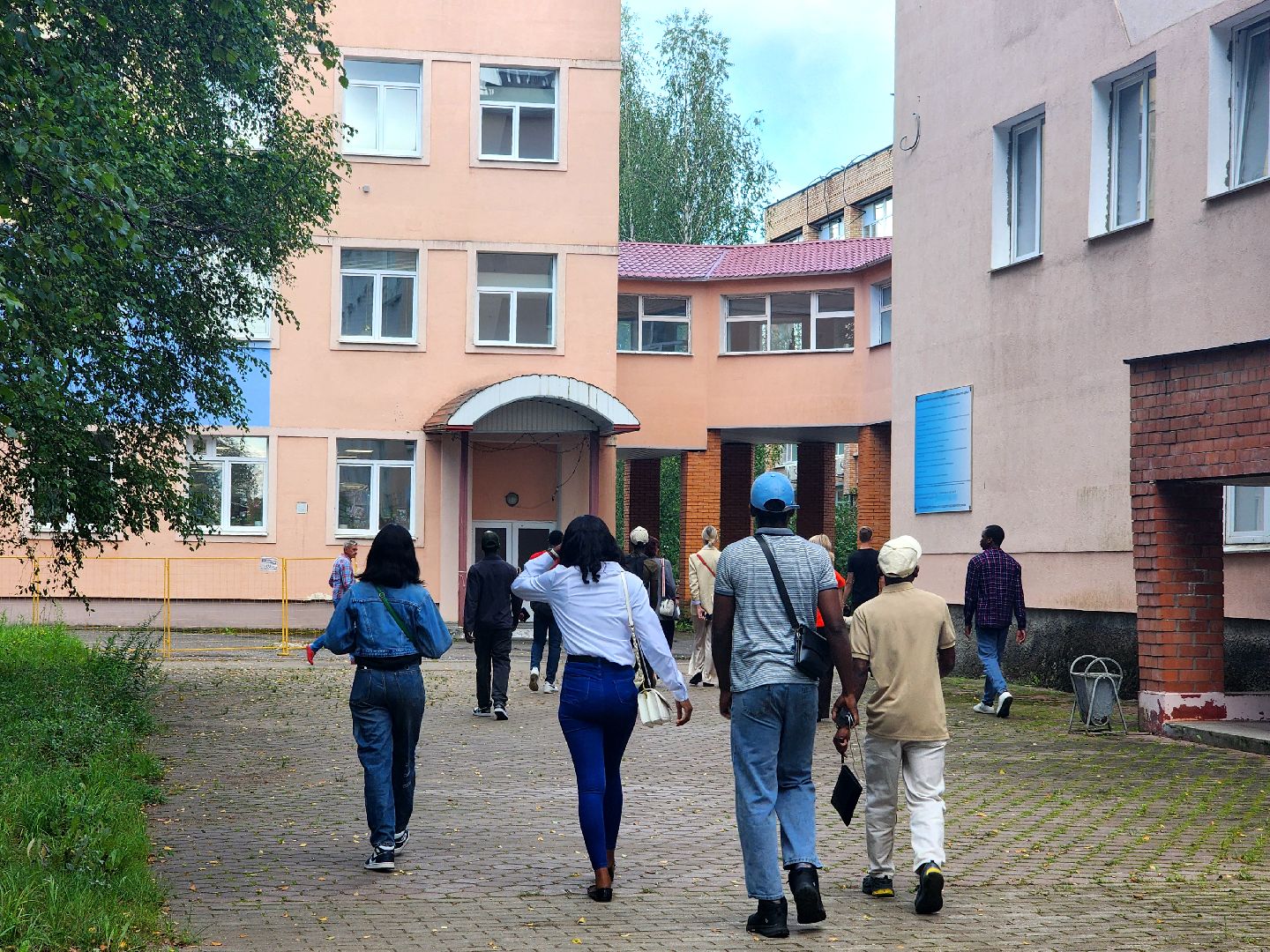 дубна, университет дубна, ниу мэи, африка,