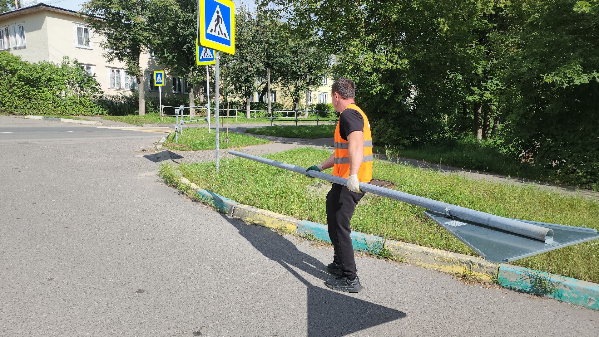 серпухов, подмосковье, установка дорожных знаков, безопасность,