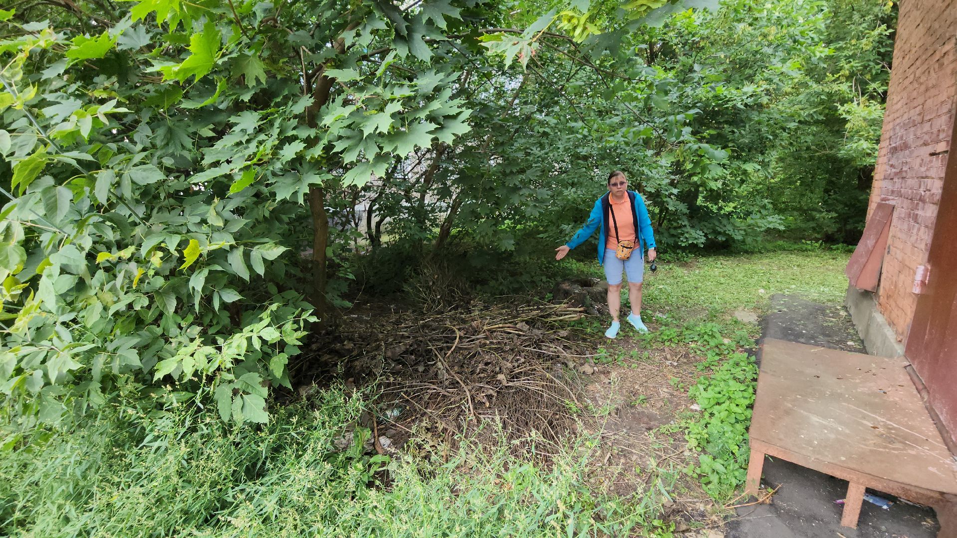 серпухов, улица космонавтов, ук занарье-жкх, выездная администрация, школа 16,