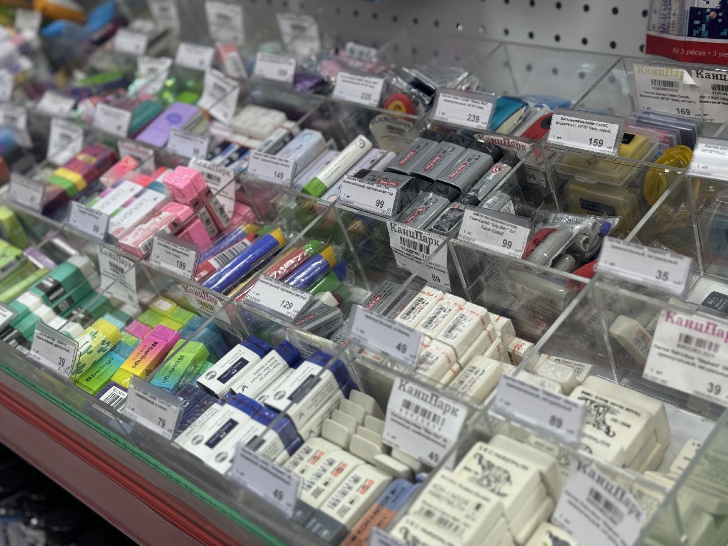 акция собери ребенка в школу , благотворительность , ленинский городской округ, единая россия,