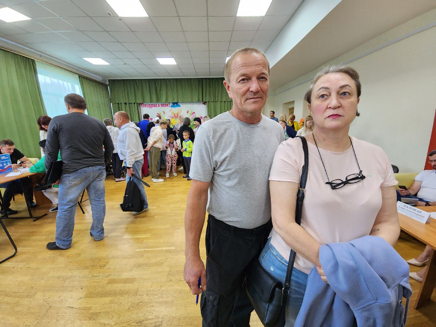 чехов,деревня манушкино, дк русь, выездная администрация, встреча с жителями, обращения граждан, ремонт проезда, улицы елецкая и ступинская, дорожный ремонт, сделать переходное или твердое покрытие, содержание дорог, мбу чеховское благоустройство, коллективное обращение жителей,