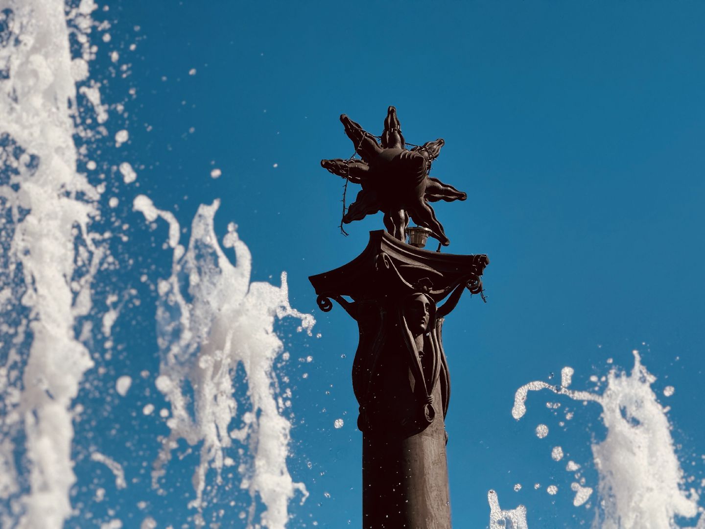 раменское, фонтан, Благоустройство, фонтан времена года на площади молодежи,