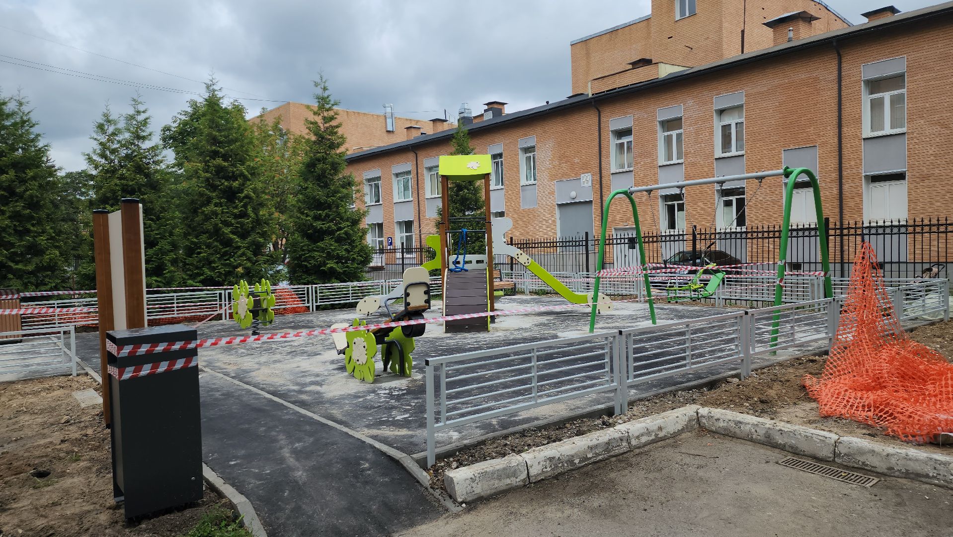 щёлково, новая детская площадка, установка детской площадки, Чкаловский,