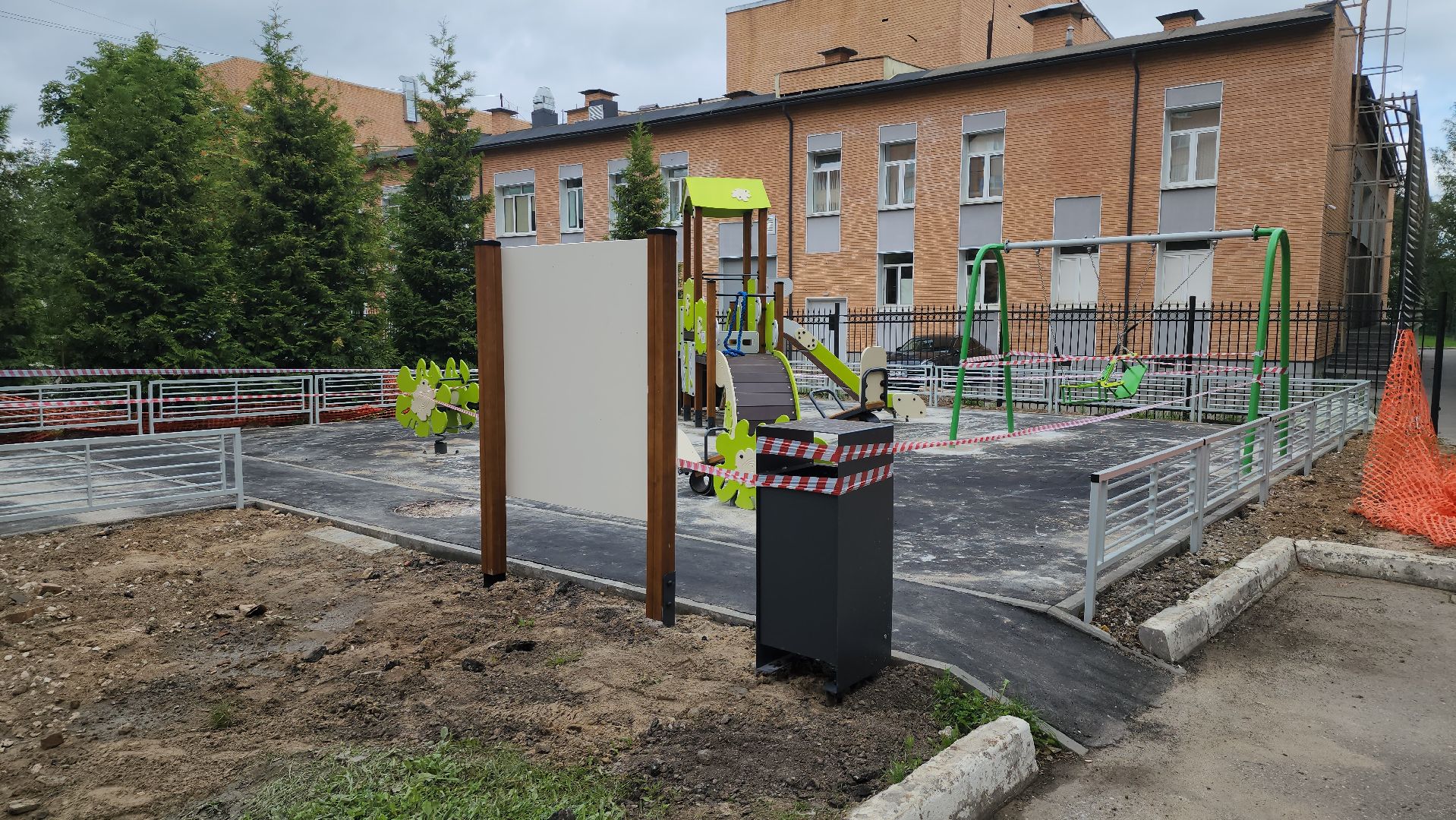 щёлково, новая детская площадка, установка детской площадки, Чкаловский,