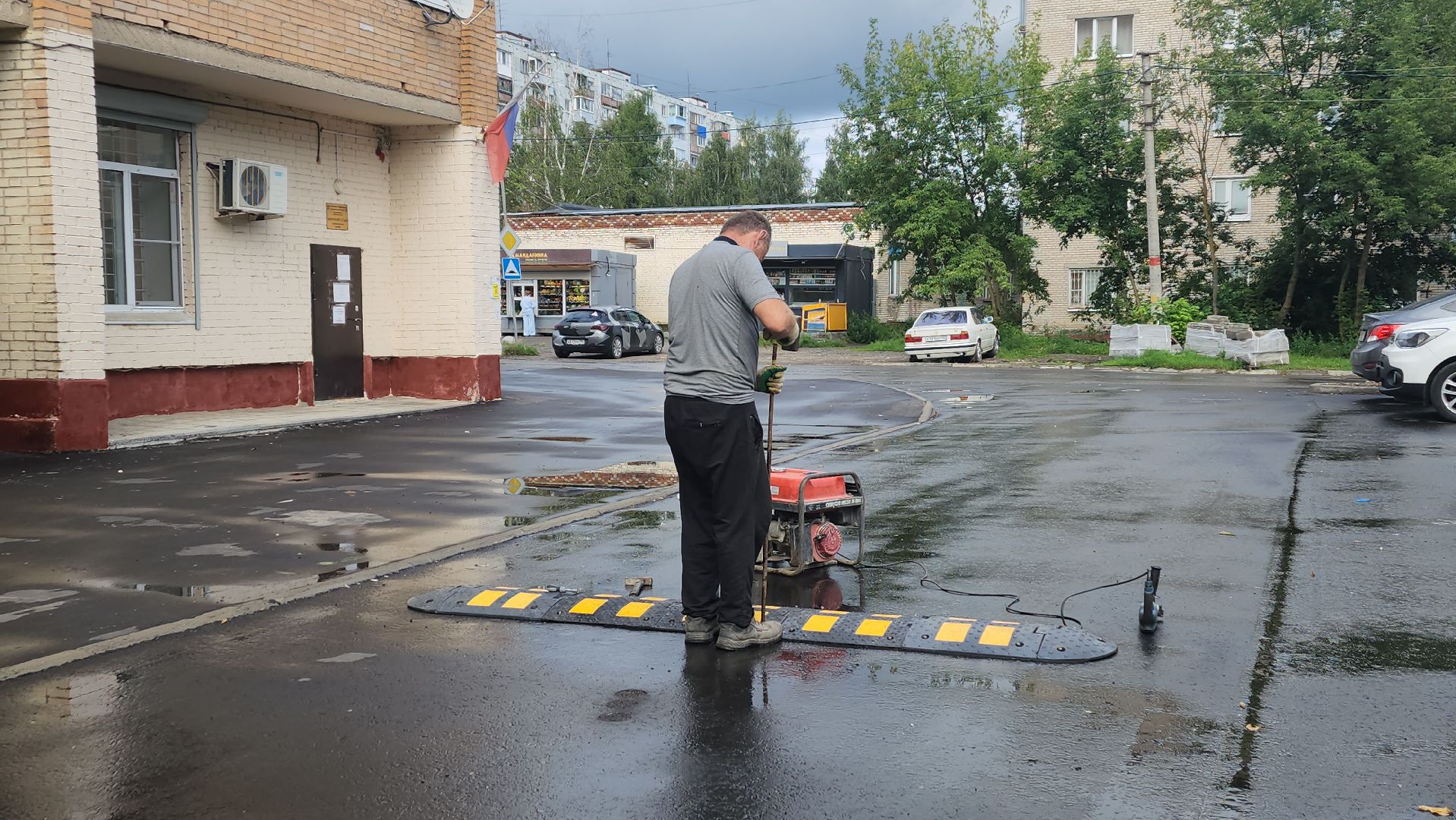 вертикалки, пушкинский, правдинский, лежачие полицейские, безопасность жителей, безопасность на детских площадках, дворовая территория,