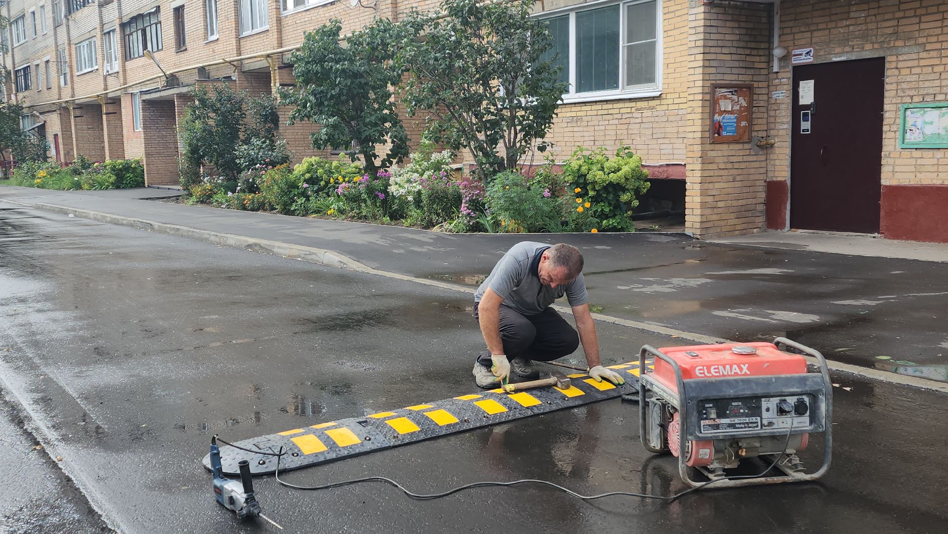 вертикалки, пушкинский, правдинский, лежачие полицейские, безопасность жителей, безопасность на детских площадках, дворовая территория,