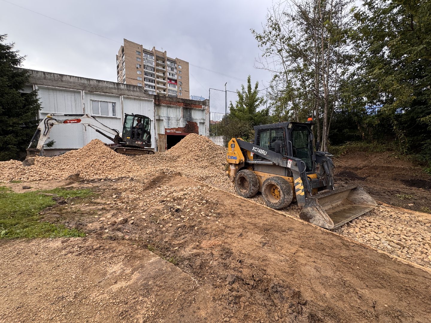 Благоустройство, Комсомольский пруд, Второй этап,