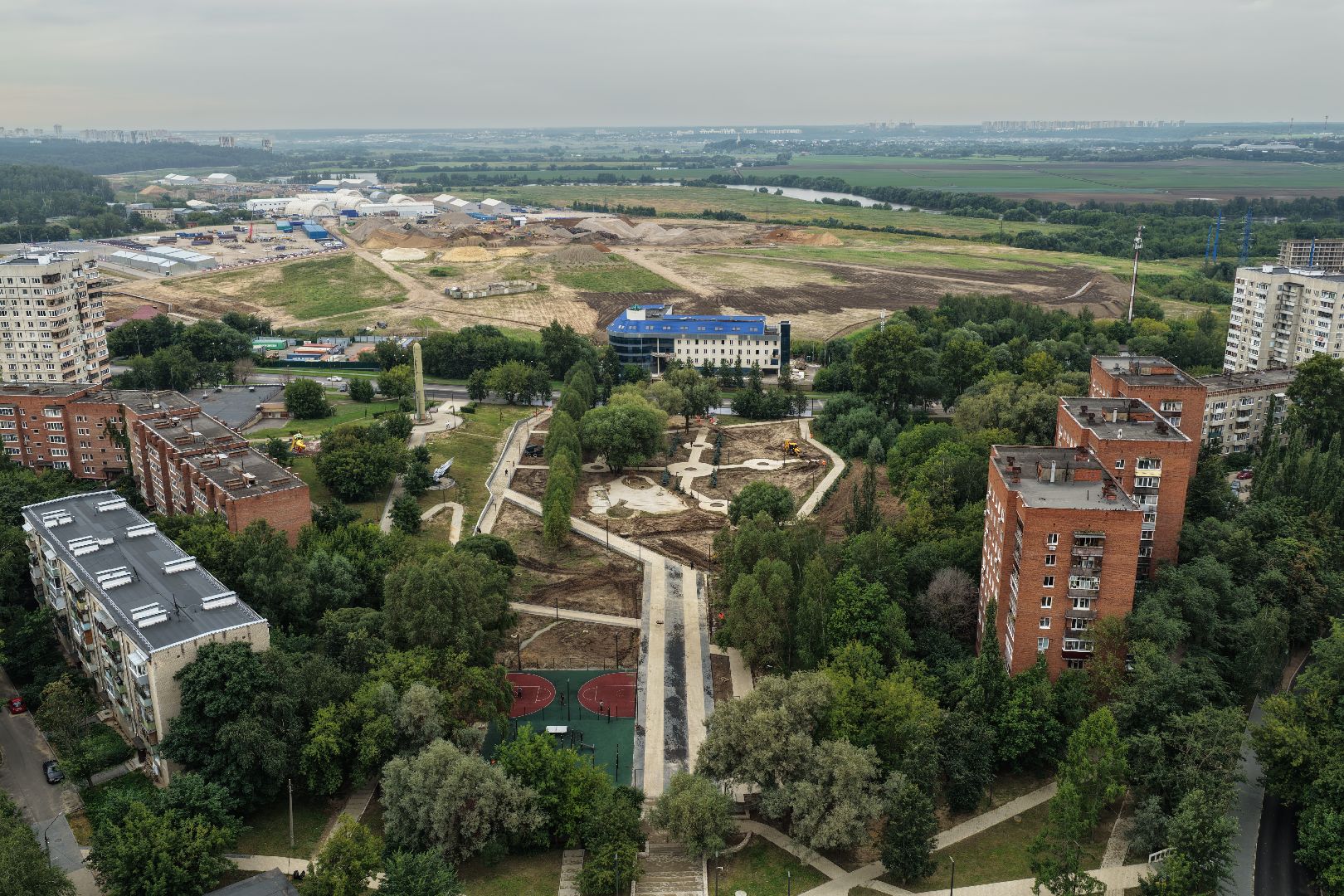 видео с коптера, благоустройство сквера имени Громцева, благоустройство дзержинский,