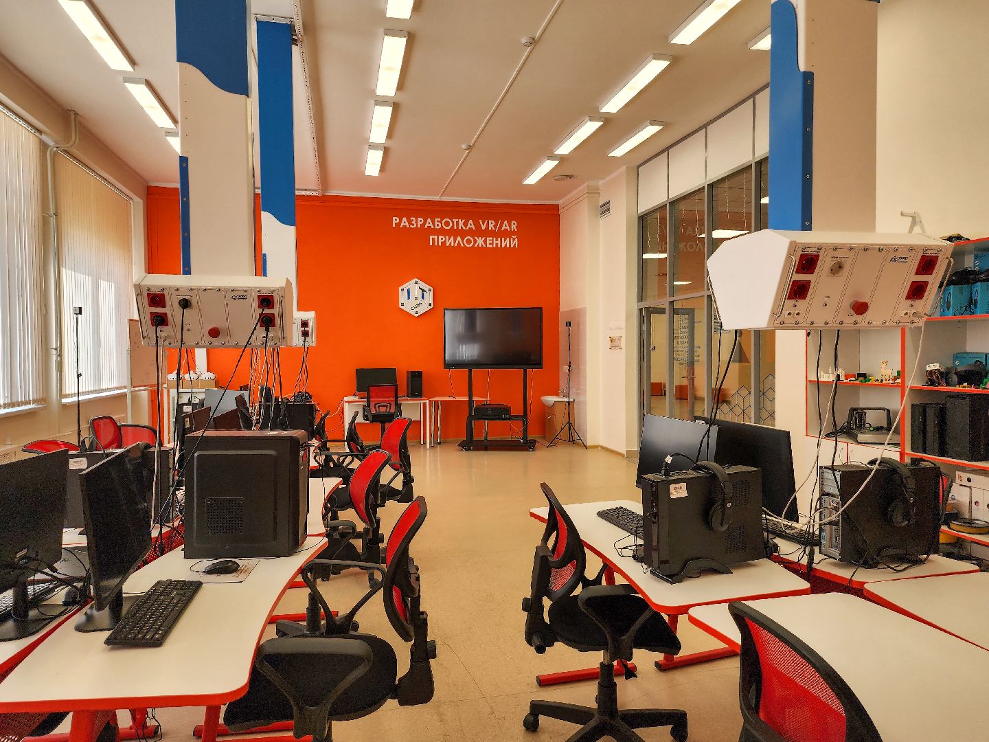 Подольск, IT-CUBE, гимназия имени подольских курсантов, цифровое образование,робототехника,