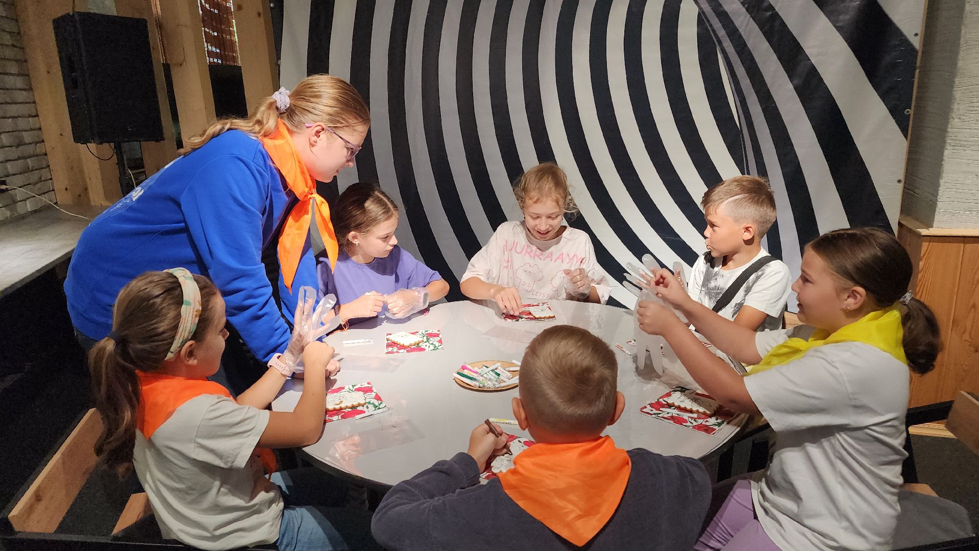 чебурашка на сво, символ победы, протвино,