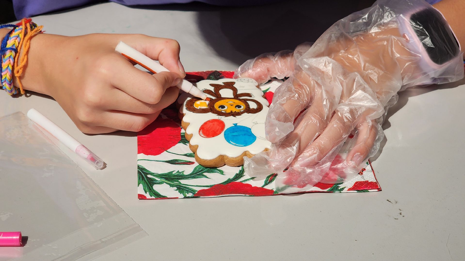 чебурашка на сво, символ победы, протвино,