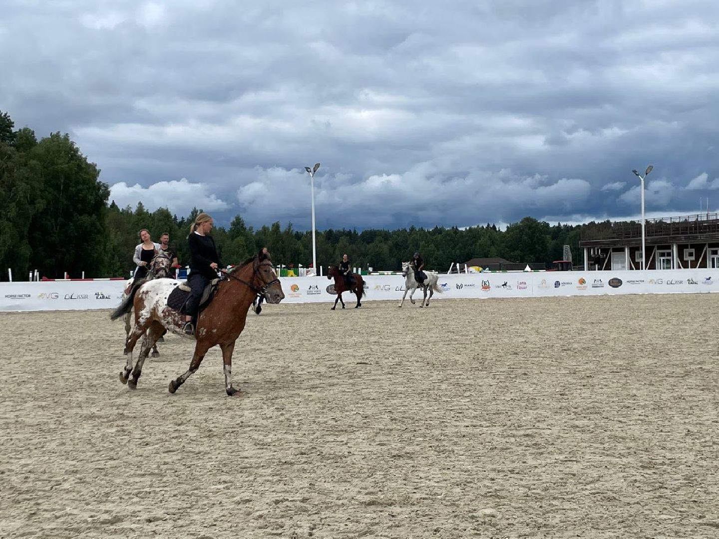 Черноголовка, Иваново поле, Конкур,