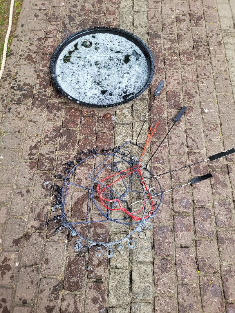 дети: парки; праздник; мыльные пузыри; победный май