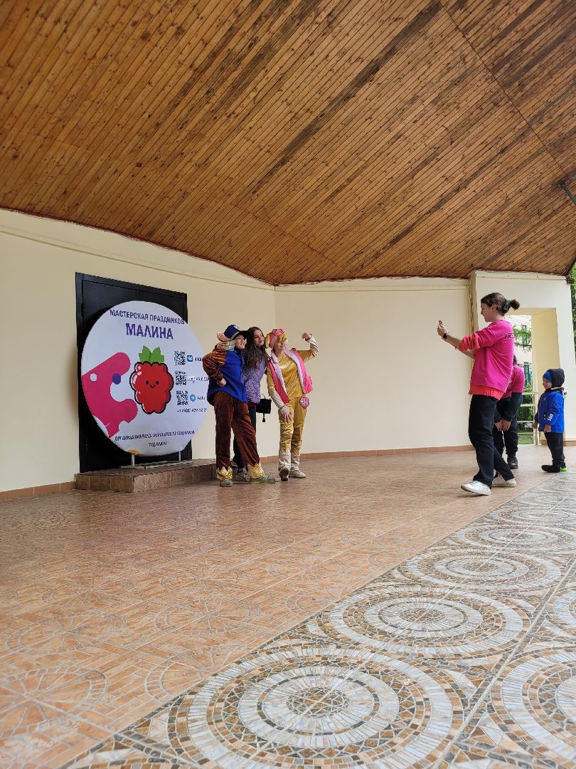 дети: парки; праздник; мыльные пузыри; победный май